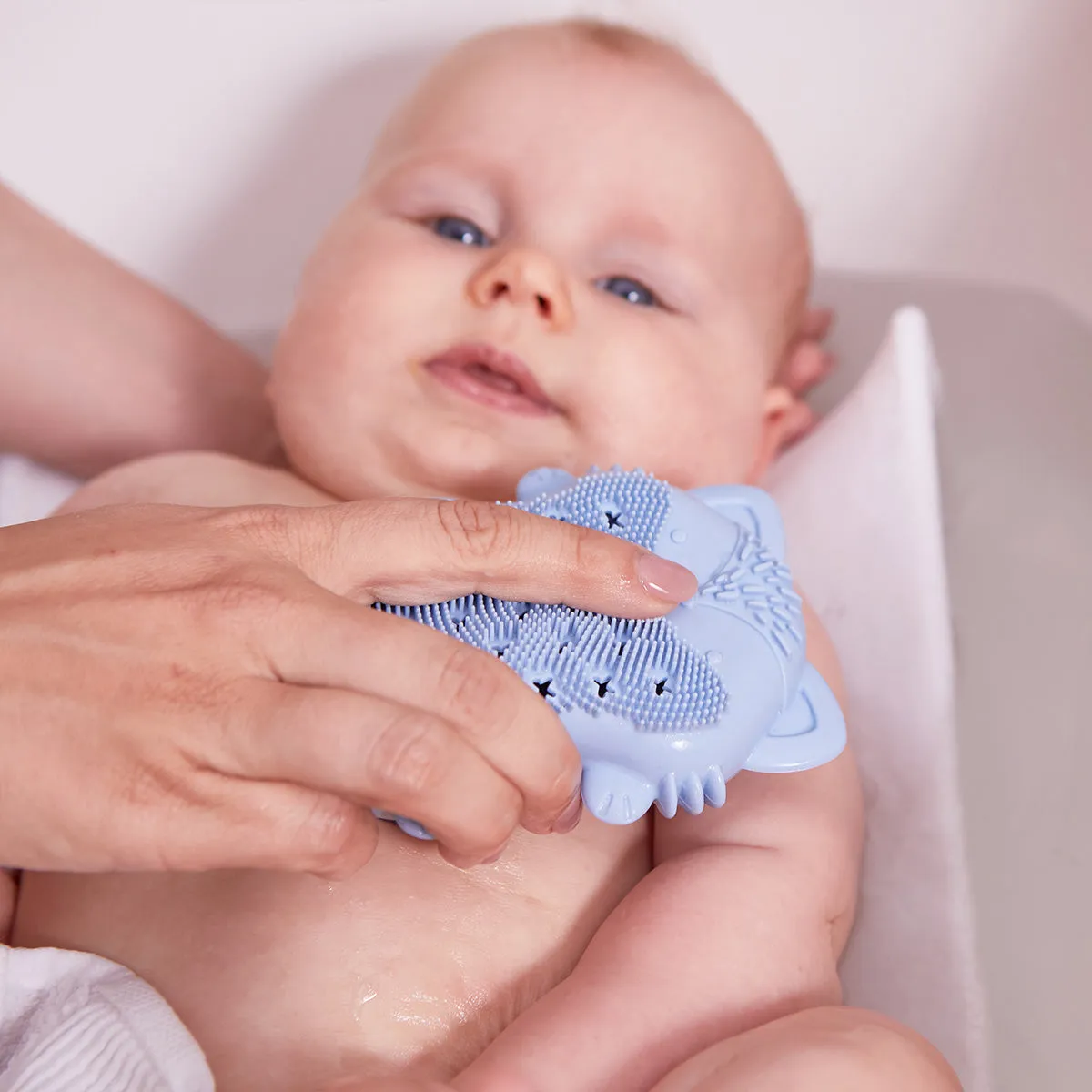 b.box Baby Soft Silicone Bath Brush With Sponge
